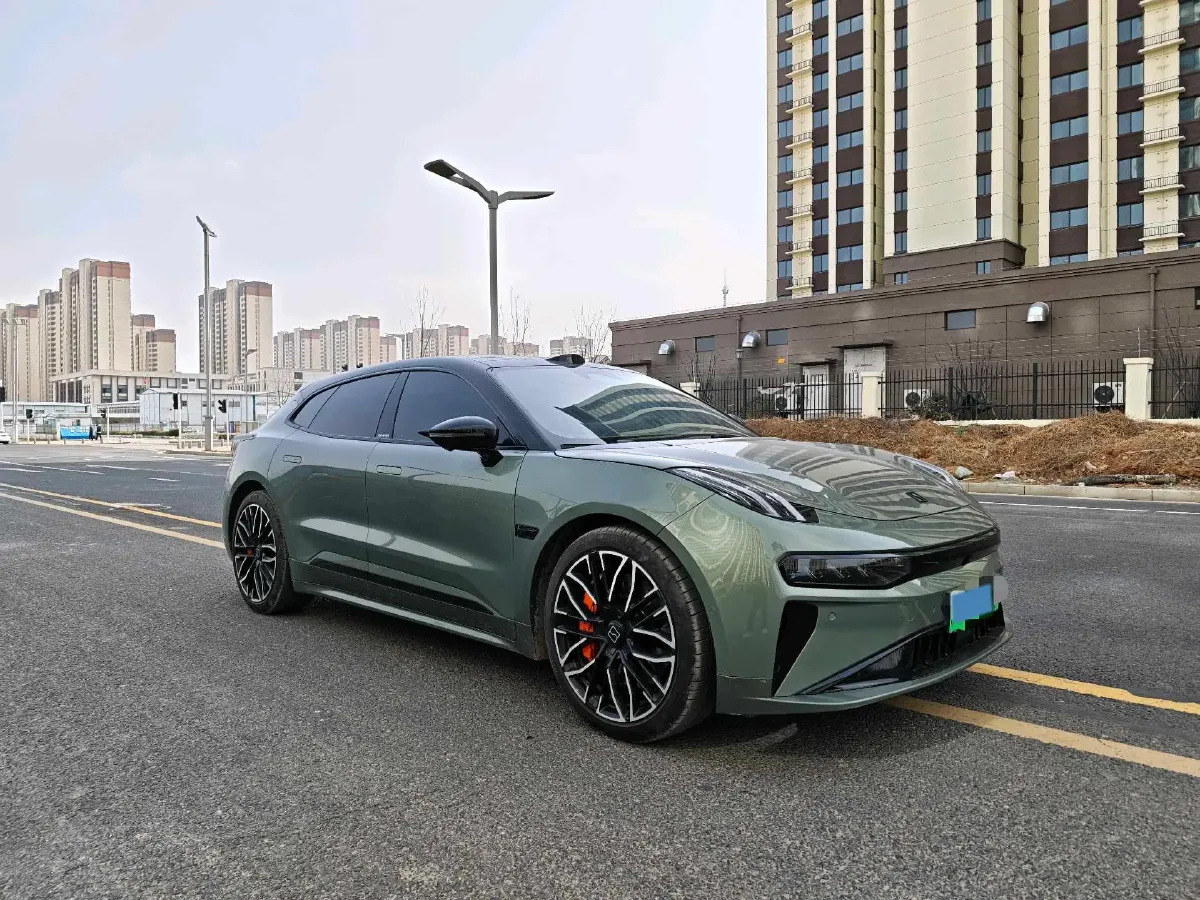 2025 Zeekr 001 BEV 100KWH,autocango,china used car exporter,china ev exporter,chinese used car exporter,chinese used ev exporter