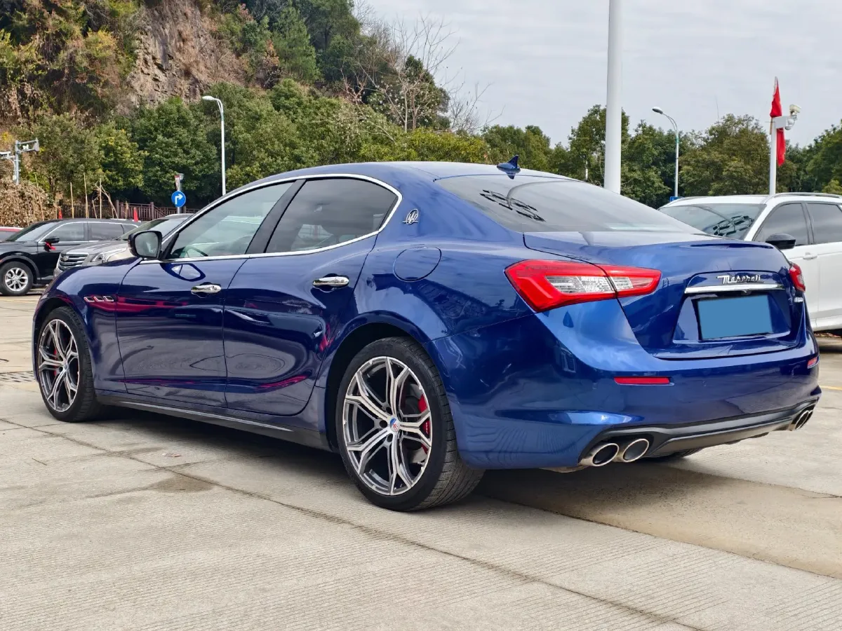 2019 Maserati Ghibli 3.0T 350HP V6 8AT,autocango,china used car exporter,china ev exporter,chinese used car exporter,chinese used ev exporter