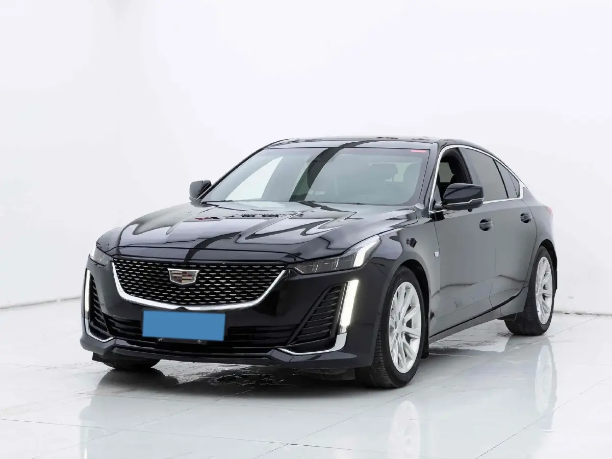 2022 Cadillac CT5 2.0T 237HP L4 10AT