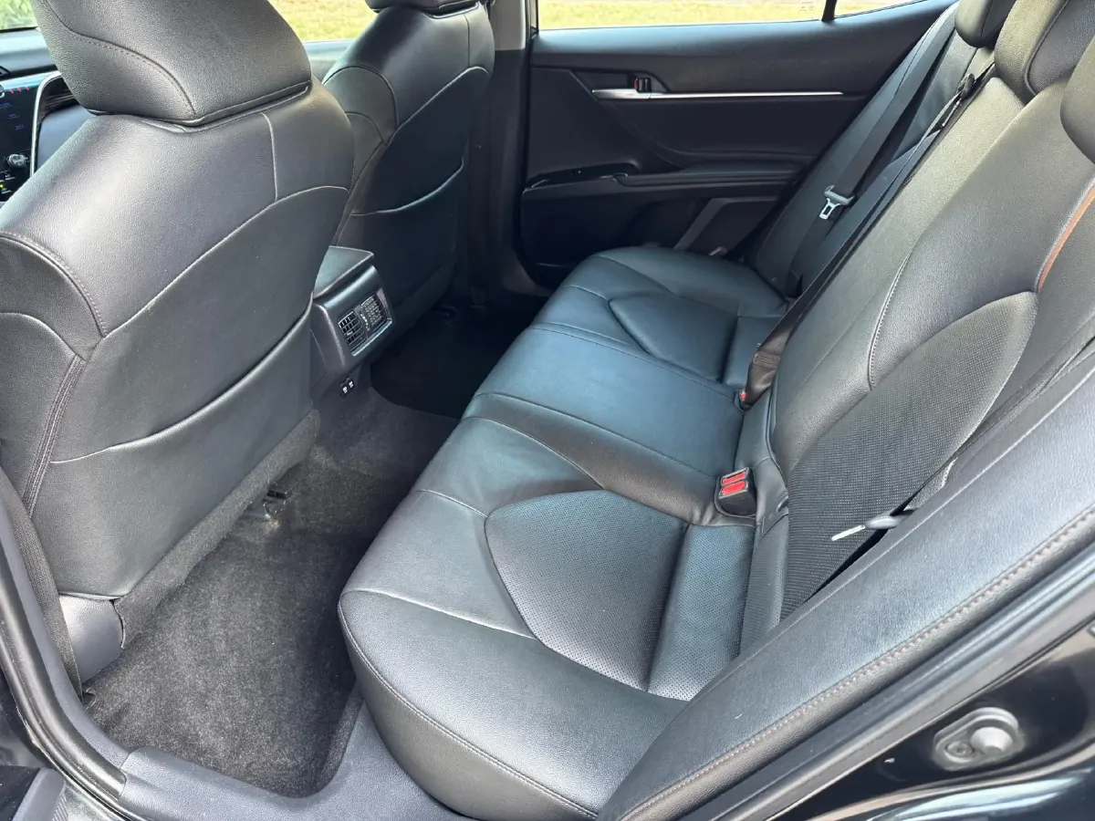 2019 Toyota Camry 2.5L 209HP L4 8AT,autocango,china used car exporter,china ev exporter,chinese used car exporter,chinese used ev exporter