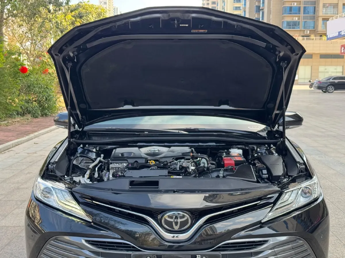 2019 Toyota Camry 2.5L 209HP L4 8AT,autocango,china used car exporter,china ev exporter,chinese used car exporter,chinese used ev exporter
