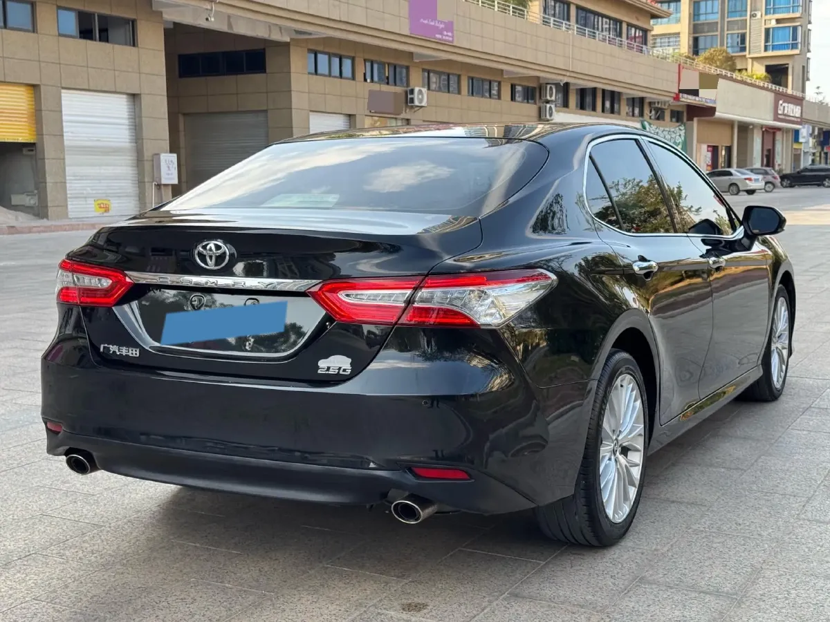 2019 Toyota Camry 2.5L 209HP L4 8AT,autocango,china used car exporter,china ev exporter,chinese used car exporter,chinese used ev exporter