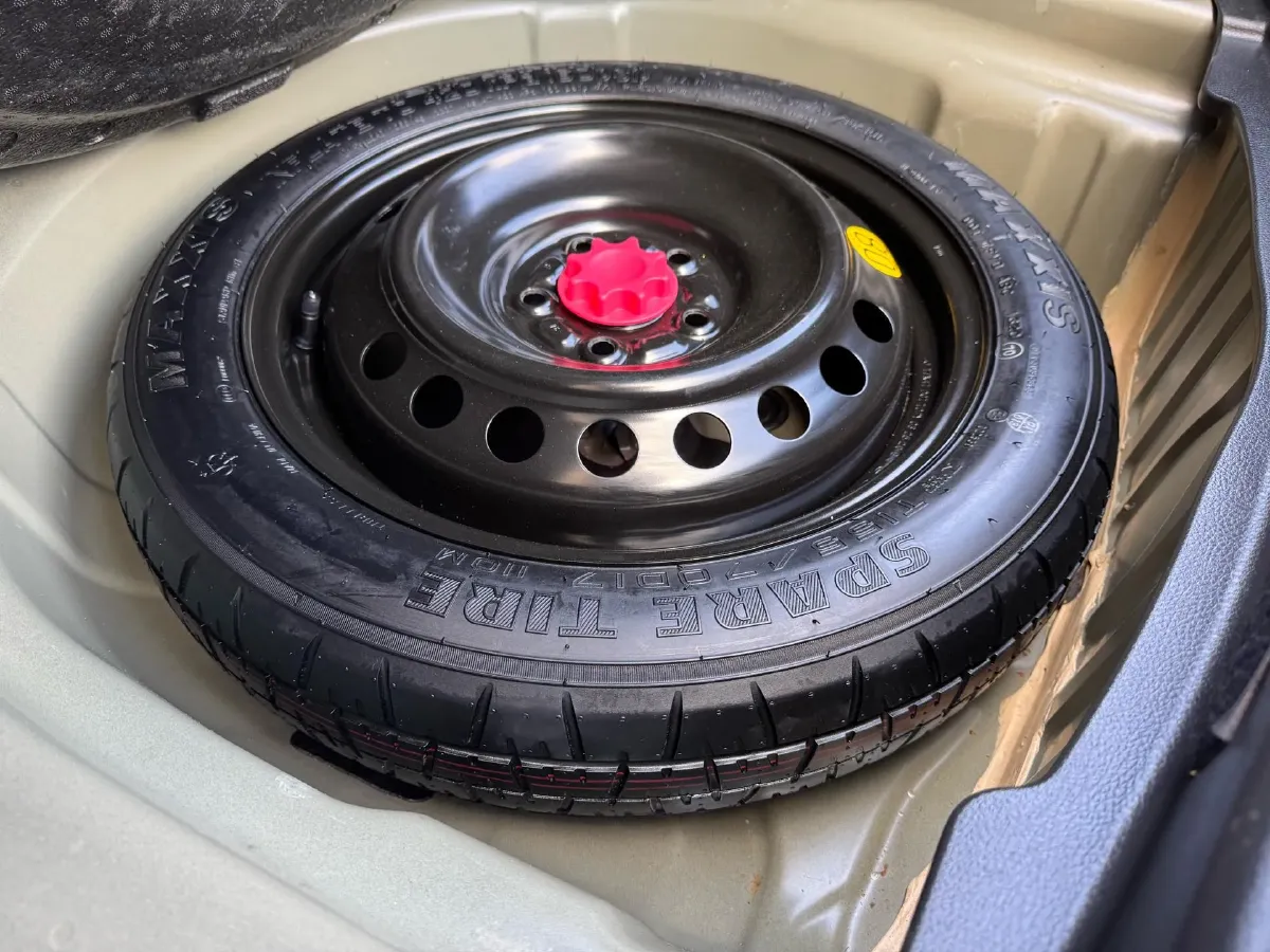 2019 Toyota Camry 2.5L 209HP L4 8AT,autocango,china used car exporter,china ev exporter,chinese used car exporter,chinese used ev exporter