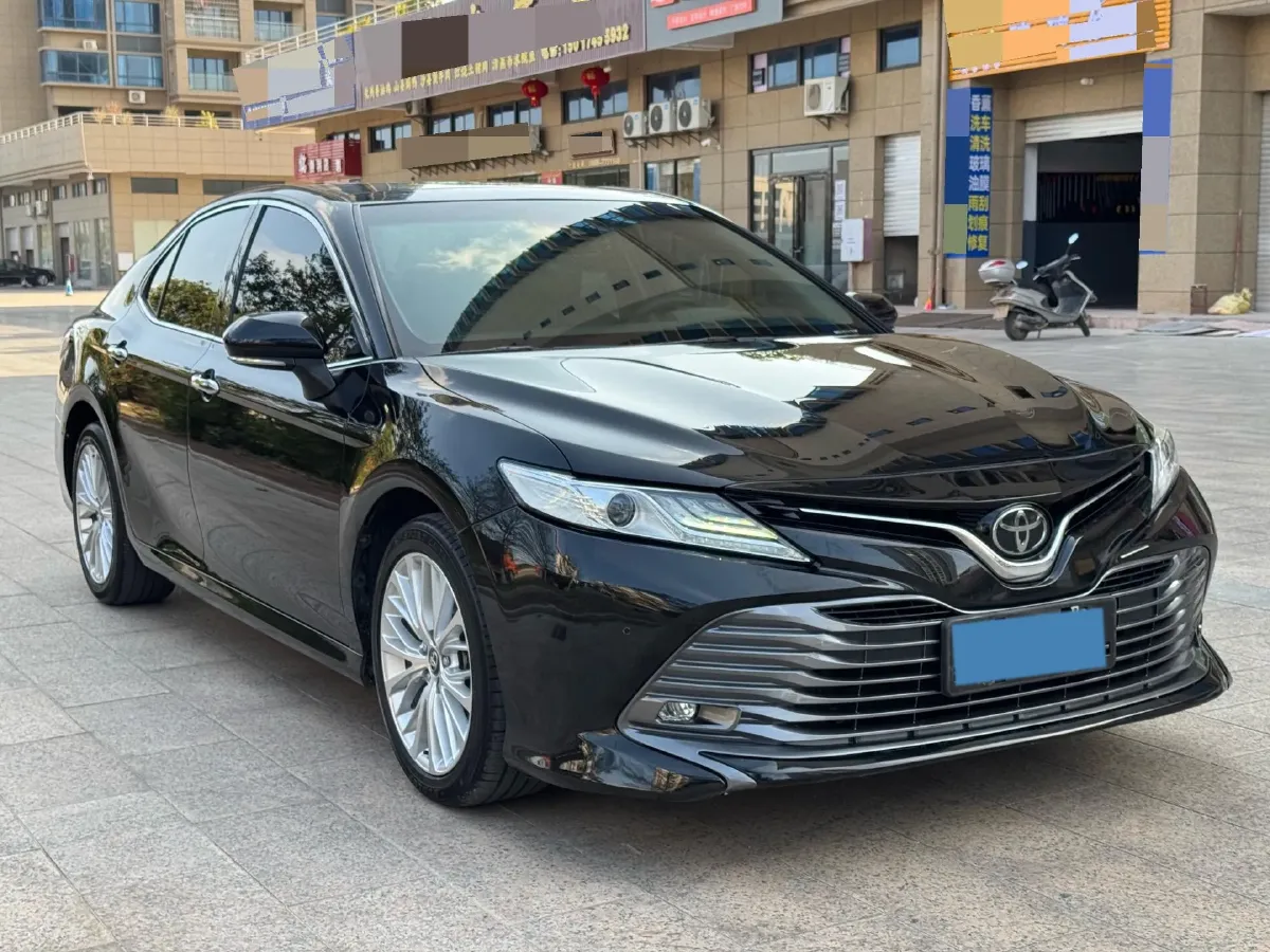 2019 Toyota Camry 2.5L 209HP L4 8AT,autocango,china used car exporter,china ev exporter,chinese used car exporter,chinese used ev exporter