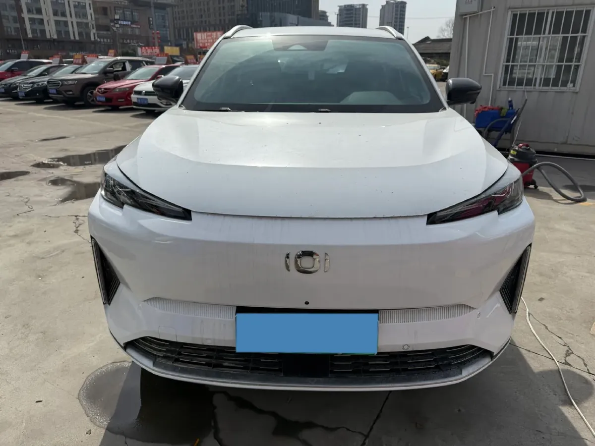 2023 Venucia VX6 BEV 62KWH,autocango,china used car exporter,china ev exporter,chinese used car exporter,chinese used ev exporter