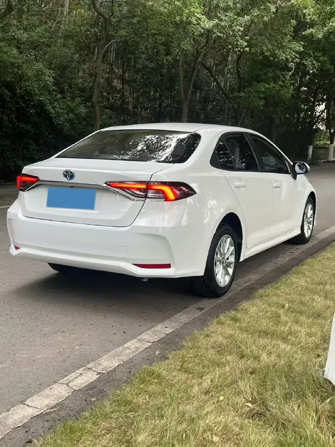 2021 Toyota Corolla 1.8L 98HP L4 E-CVT Hybrid,autocango,china used car exporter,china ev exporter,chinese used car exporter,chinese used ev exporter