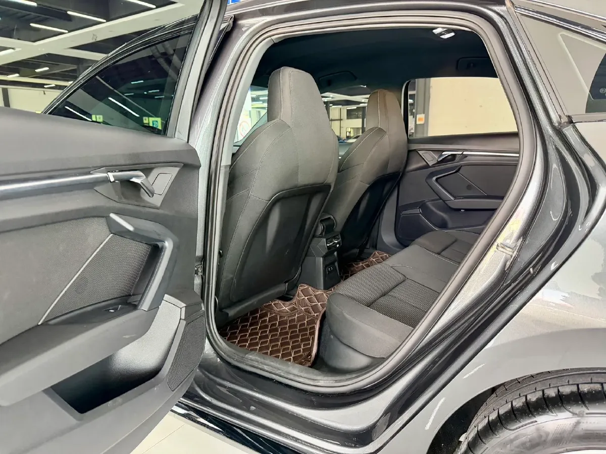 2022 Audi A3 1.4T 150HP L4 7DCT,autocango,china used car exporter,china ev exporter,chinese used car exporter,chinese used ev exporter