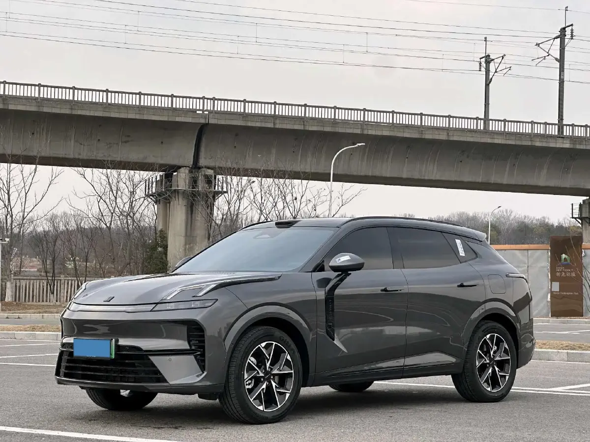 2026 LYNK&CO 08 EM-P 1.5T 163HP L4 3DHT PHEV
