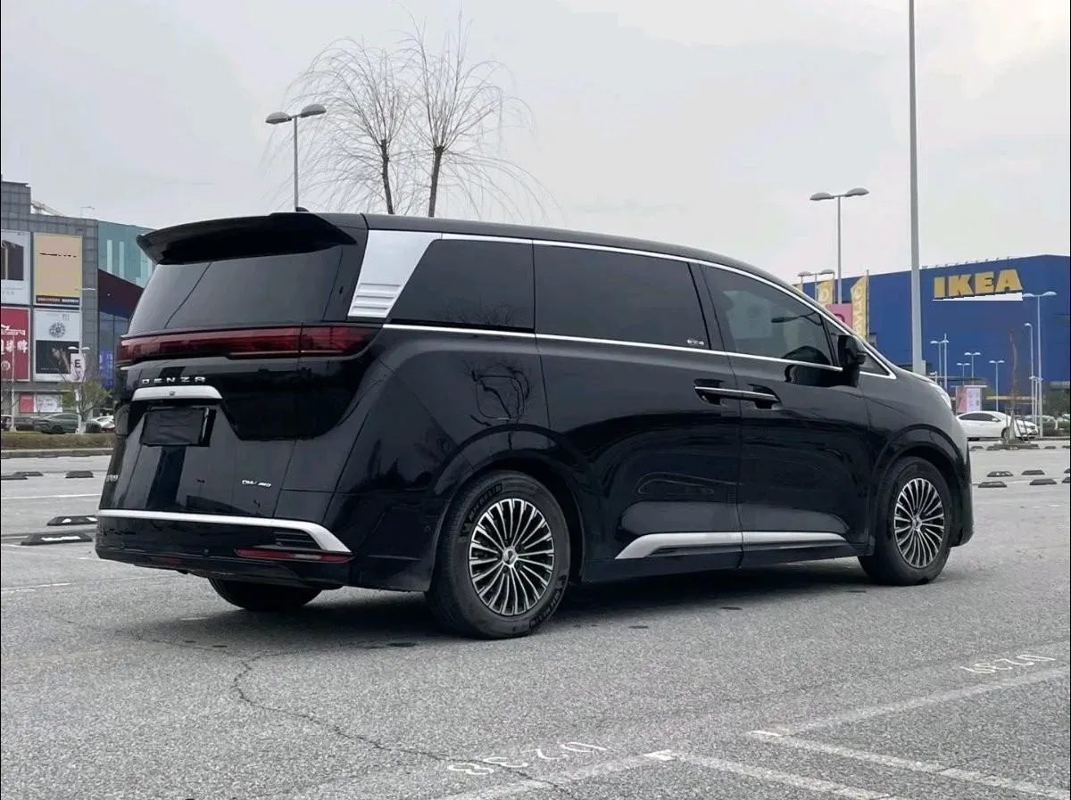 2024 Denza D9 1.5T 139HP L4 E-CVT PHEV 40KWH,autocango,china used car exporter,china ev exporter,chinese used car exporter,chinese used ev exporter