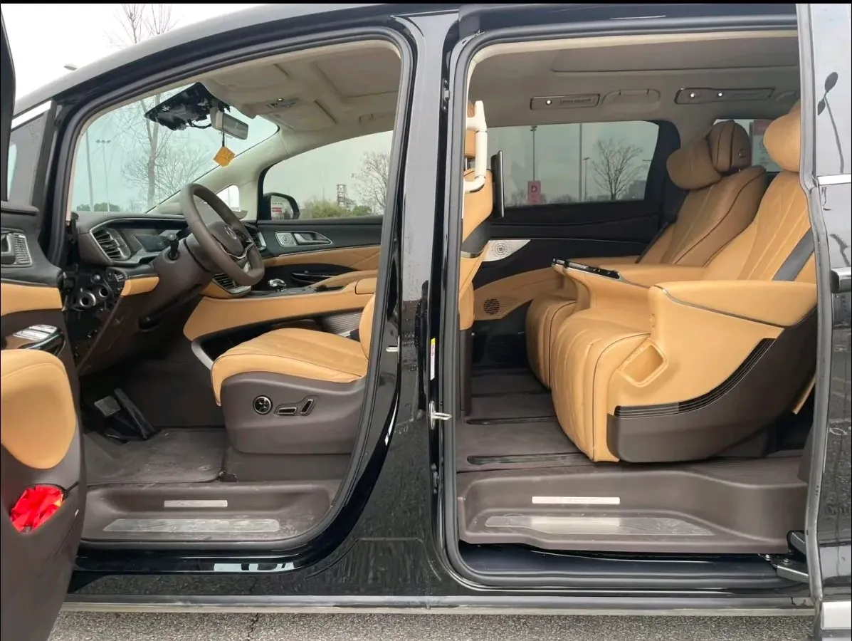 2024 Denza D9 1.5T 139HP L4 E-CVT PHEV 40KWH,autocango,china used car exporter,china ev exporter,chinese used car exporter,chinese used ev exporter