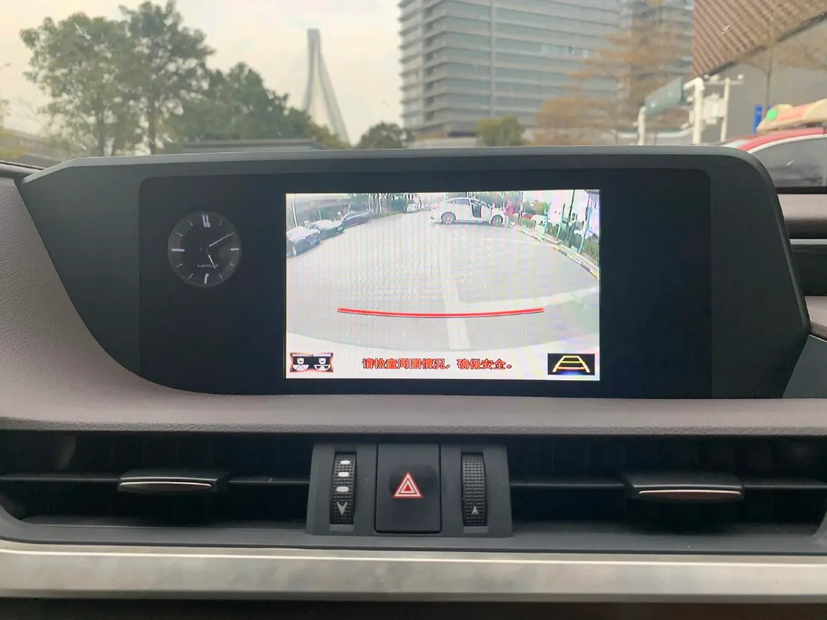 2020 Lexus ES 2.0L 173HP L4 CVT,autocango,china used car exporter,china ev exporter,chinese used car exporter,chinese used ev exporter