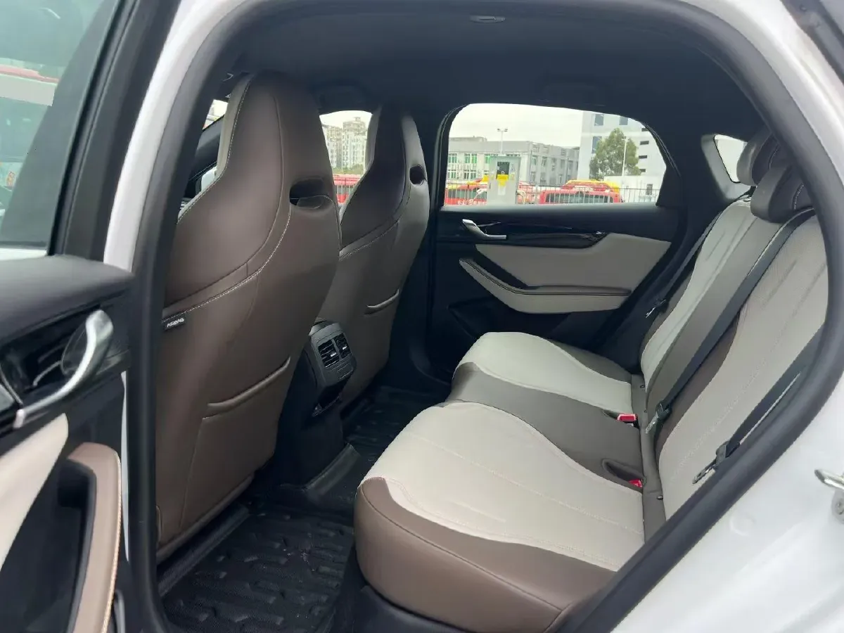 2024 BYD Qin Plus 1.5L 110HP L4 E-CVT PHEV 8.32KWH,autocango,china used car exporter,china ev exporter,chinese used car exporter,chinese used ev exporter