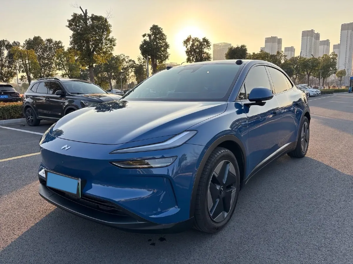 2024 ONVO L60 BEV 60KWH,autocango,china used car exporter,china ev exporter,chinese used car exporter,chinese used ev exporter