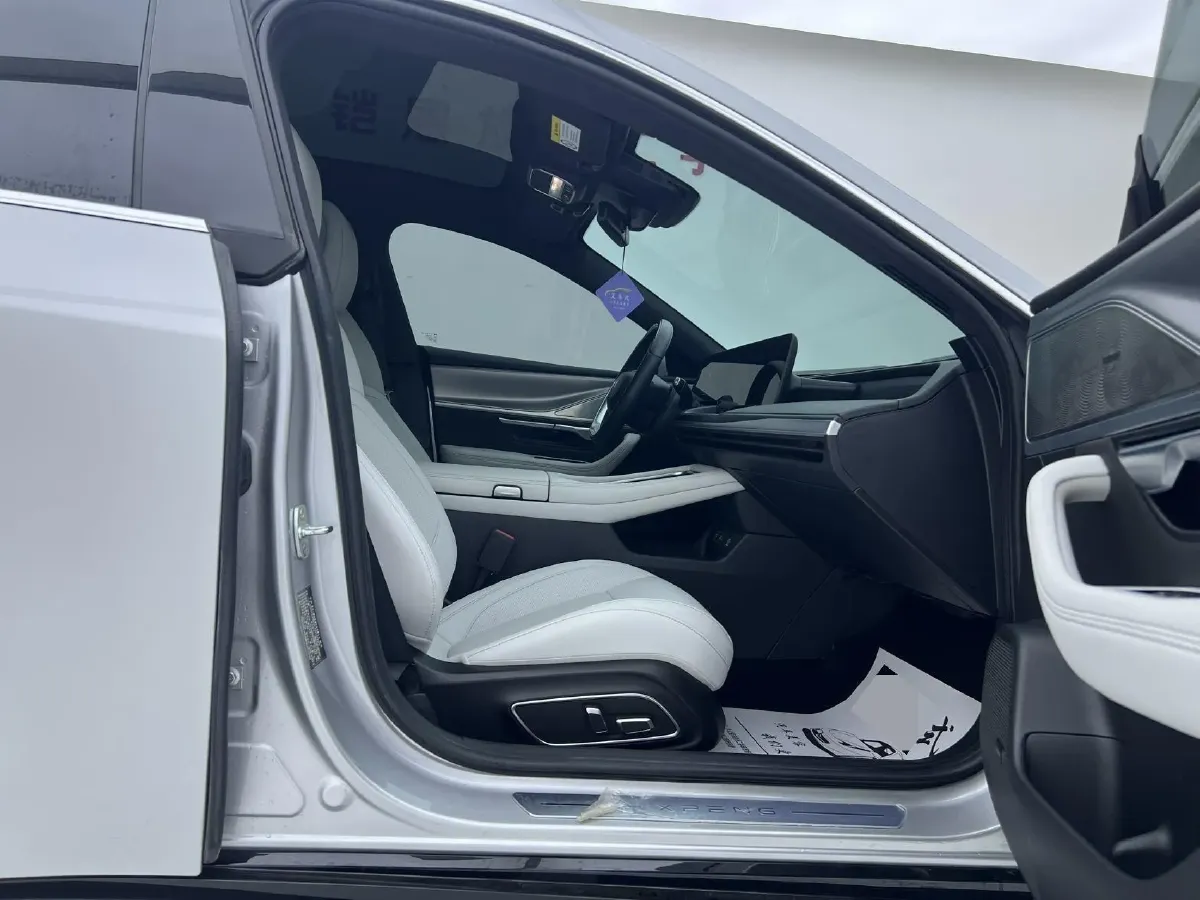 2023 Xpeng P7 BEV 86.2KWH,autocango,china used car exporter,china ev exporter,chinese used car exporter,chinese used ev exporter