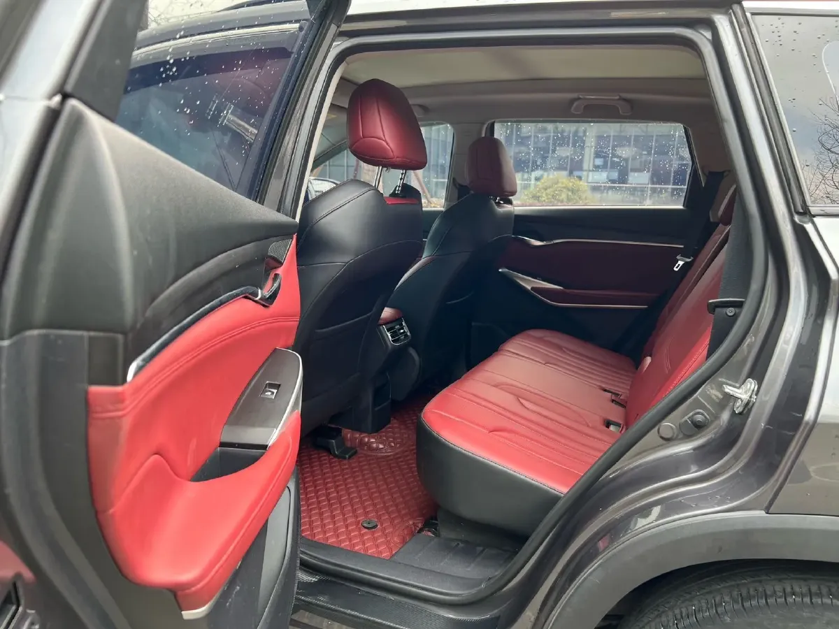 2020 ChangAn CS75 Plus 1.5T 178HP L4 6AT,autocango,china used car exporter,china ev exporter,chinese used car exporter,chinese used ev exporter