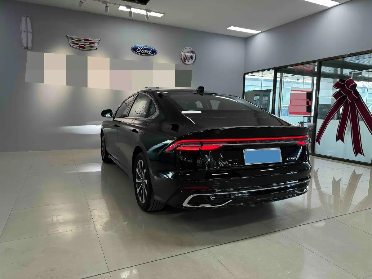 2025 Lincoln Z 2.0T 261HP L4 8AT,autocango,china used car exporter,china ev exporter,chinese used car exporter,chinese used ev exporter