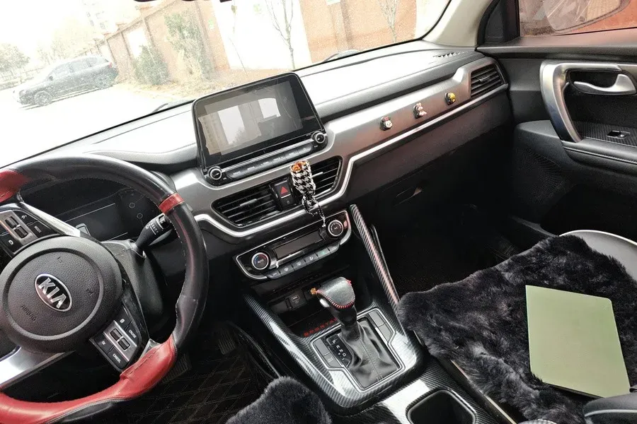 2018 Kia Sportage R 2.0L 160HP L4 6AT,autocango,china used car exporter,china ev exporter,chinese used car exporter,chinese used ev exporter