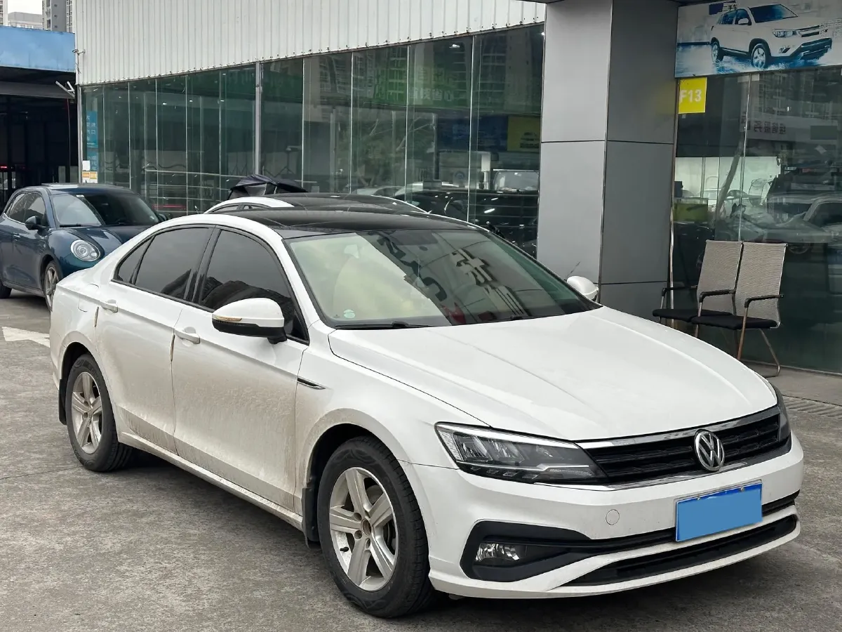2019 Volkswagen T-Cross 1.4T 150HP L4 7DCT,autocango,china used car exporter,china ev exporter,chinese used car exporter,chinese used ev exporter