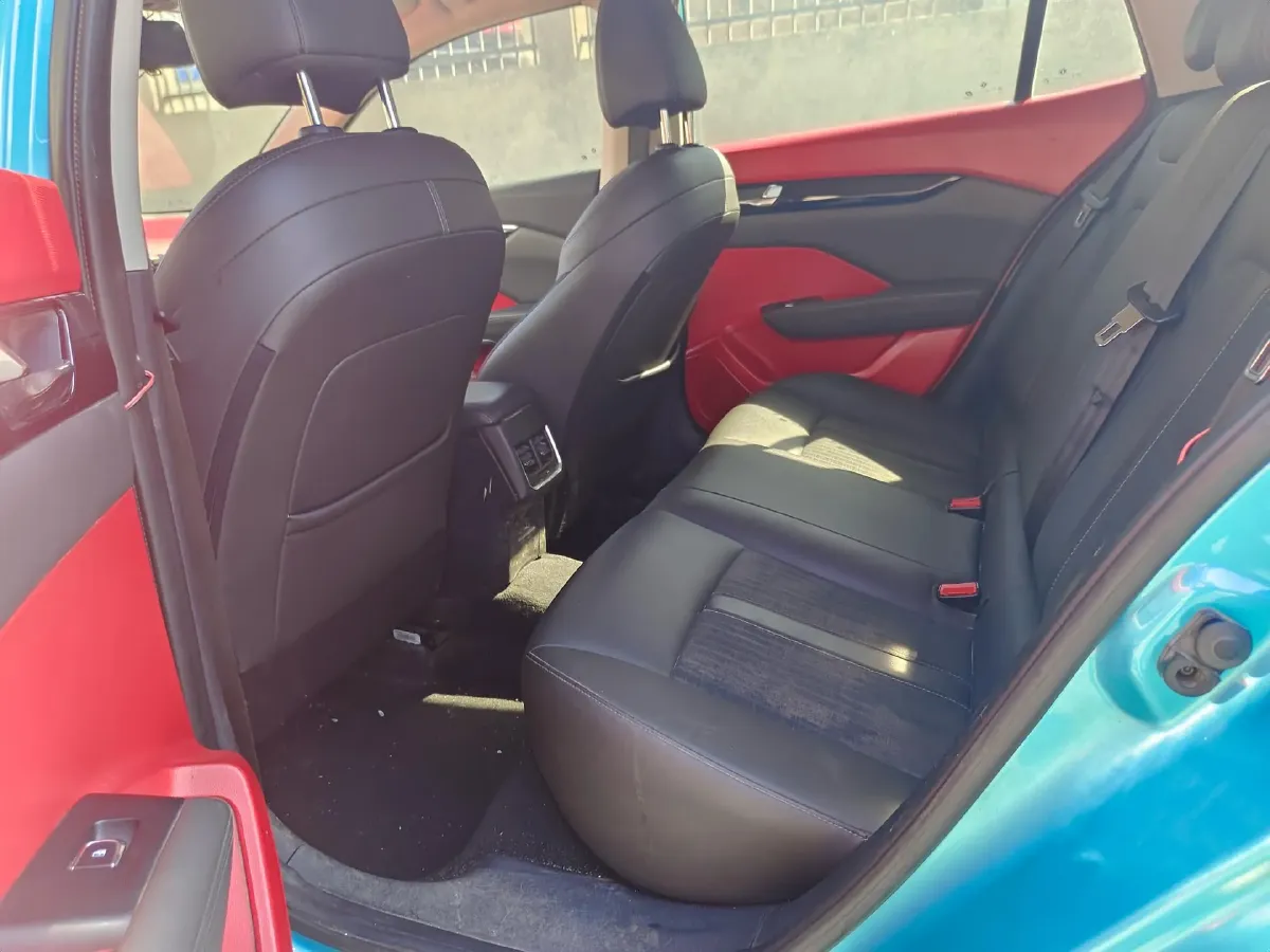 2020 DongFeng Aeolus YiXuan 1.5T 150HP L4 6DCT,autocango,china used car exporter,china ev exporter,chinese used car exporter,chinese used ev exporter