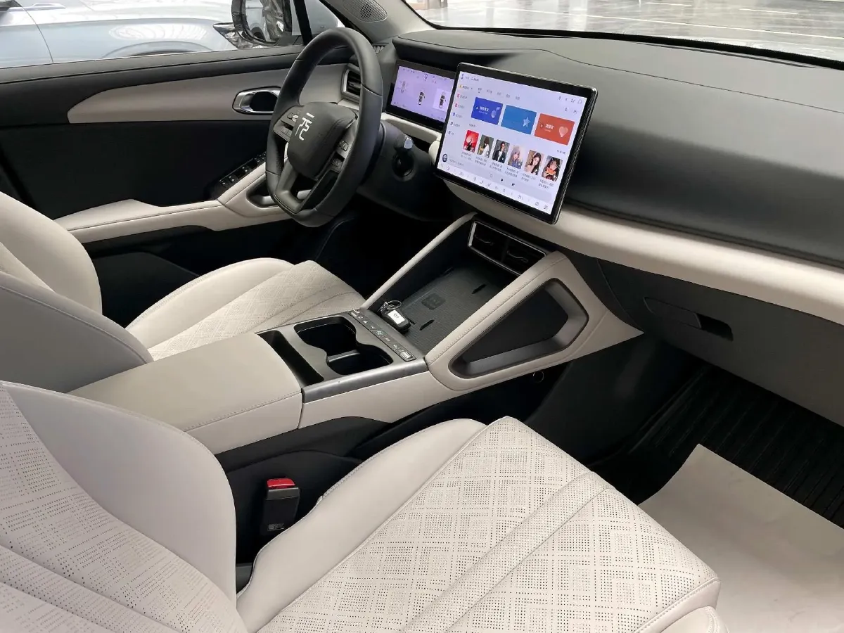 2025 BYD YuanUP BEV 45.12KWH,autocango,china used car exporter,china ev exporter,chinese used car exporter,chinese used ev exporter