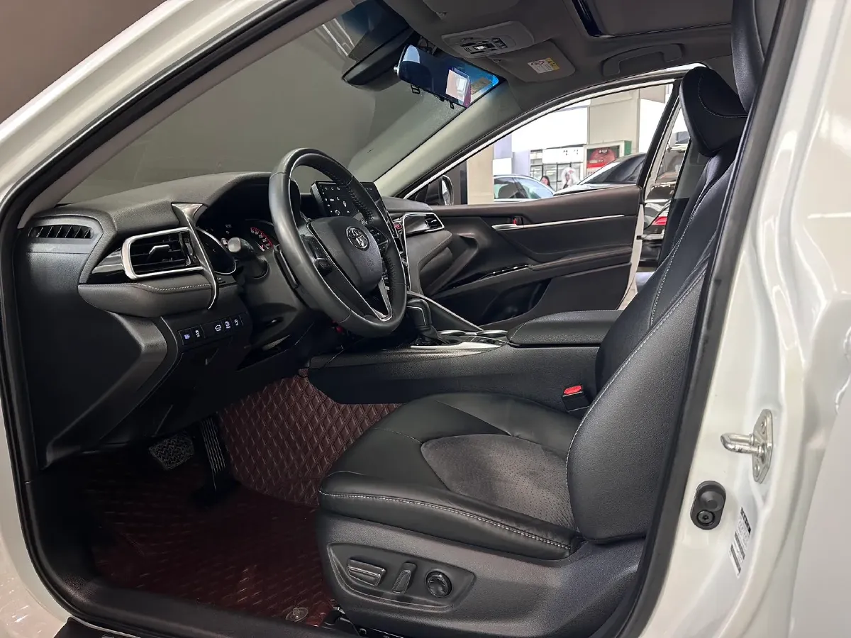 2022 Toyota Camry 2.0L 178HP L4 CVT,autocango,china used car exporter,china ev exporter,chinese used car exporter,chinese used ev exporter