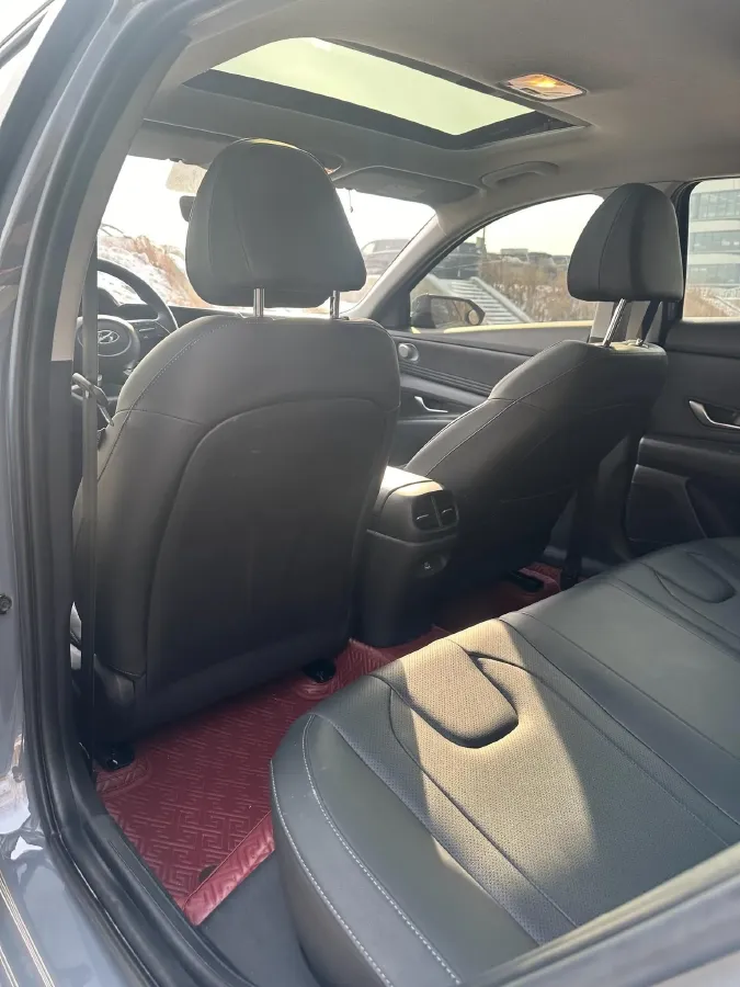 2022 Hyundai Elantra 1.5L 115HP L4 CVT,autocango,china used car exporter,china ev exporter,chinese used car exporter,chinese used ev exporter