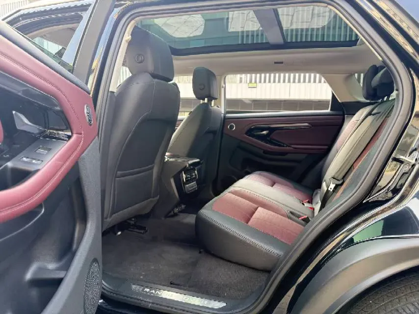 2022 Land Rover Range Rover Evoque 2.0T 249HP L4 9AT,autocango,china used car exporter,china ev exporter,chinese used car exporter,chinese used ev exporter