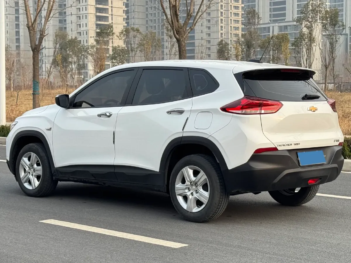 2019 Chevrolet Trax 1.0T 125HP L3 6AT,autocango,china used car exporter,china ev exporter,chinese used car exporter,chinese used ev exporter