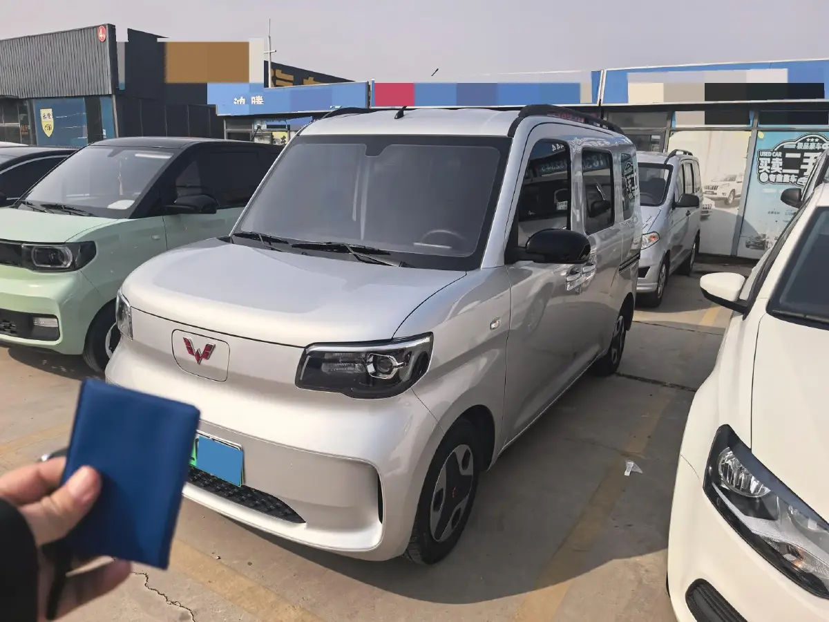 2025 WuLing HongGuang MINI EV BEV 16.2KWH