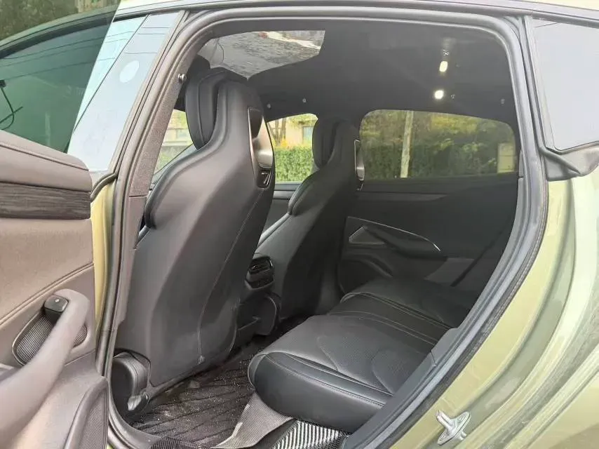 2024 MI SU7 BEV 94.3KWH,autocango,china used car exporter,china ev exporter,chinese used car exporter,chinese used ev exporter