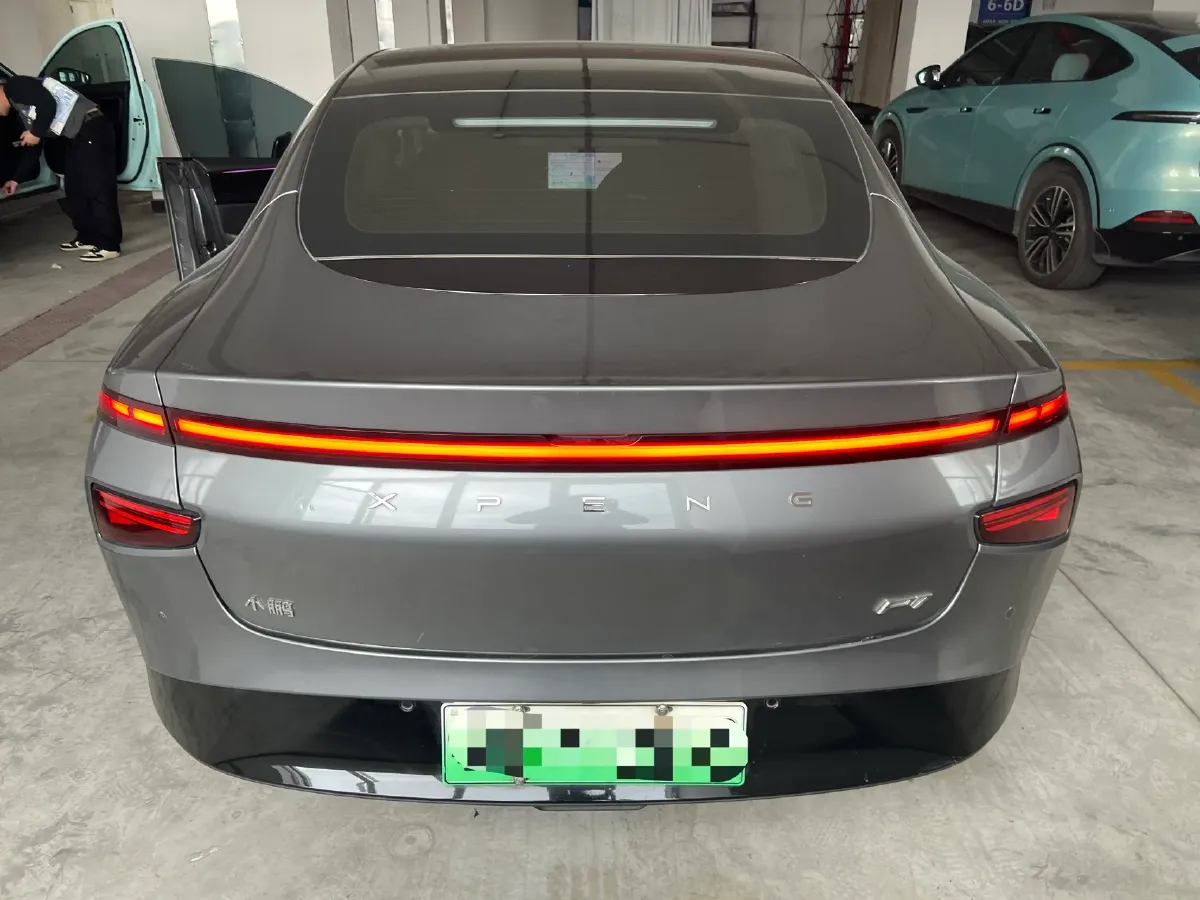 2022 DongFeng Forthing M7 2.0T 224HP L4 8AT,autocango,china used car exporter,china ev exporter,chinese used car exporter,chinese used ev exporter