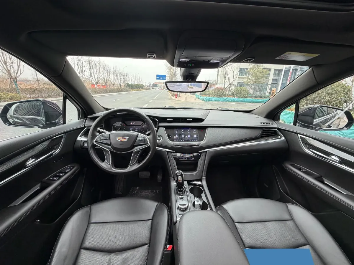 2020 Cadillac XT5 2.0T 237HP L4 9AT,autocango,china used car exporter,china ev exporter,chinese used car exporter,chinese used ev exporter