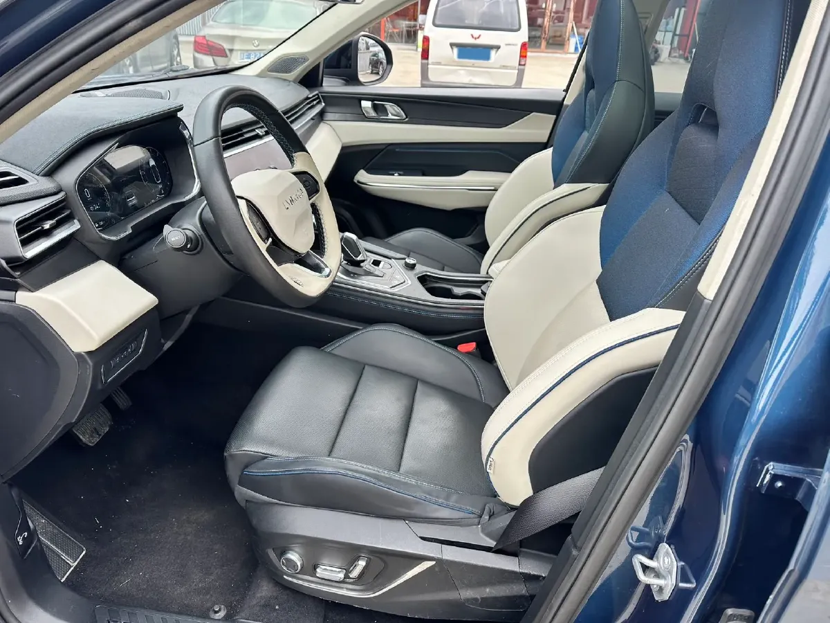 2021 LYNK&CO 01 2.0T 218HP L4 8AT,autocango,china used car exporter,china ev exporter,chinese used car exporter,chinese used ev exporter