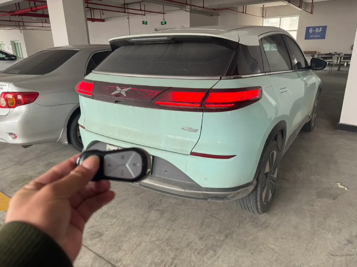 2022 Xpeng P5 BEV 66.2KWH,autocango,china used car exporter,china ev exporter,chinese used car exporter,chinese used ev exporter
