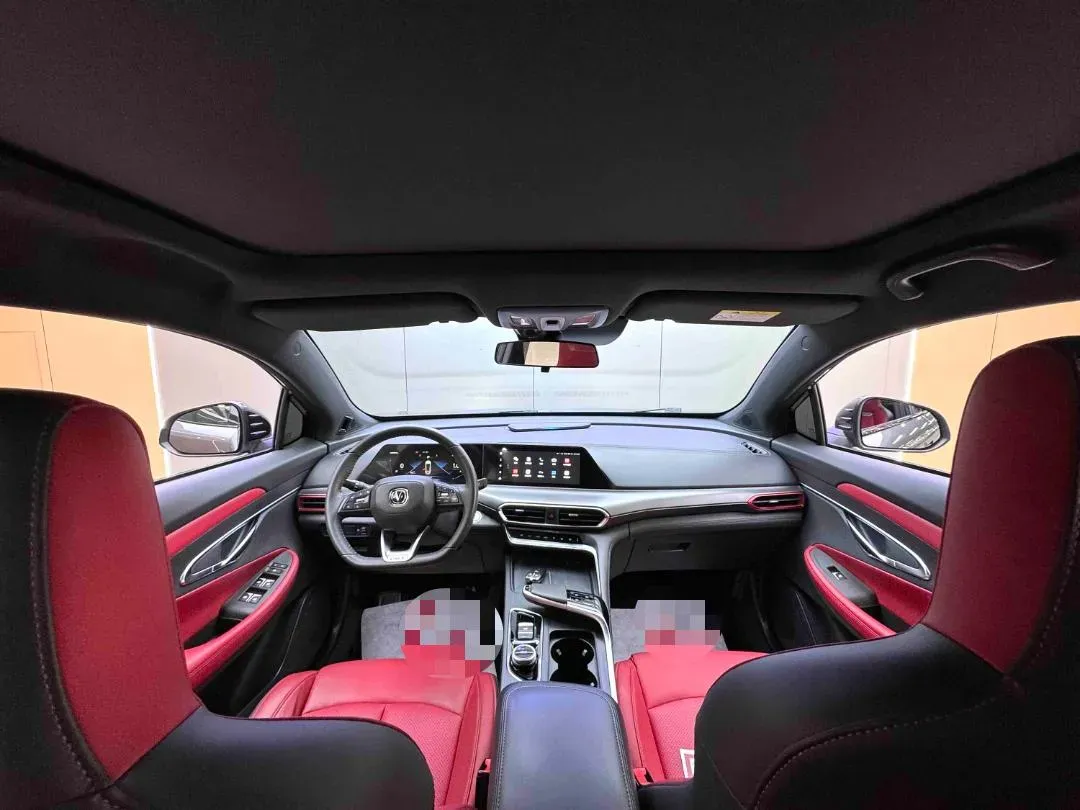 2020 ChangAn UNI-T 1.5T 180HP L4 7DCT,autocango,china used car exporter,china ev exporter,chinese used car exporter,chinese used ev exporter