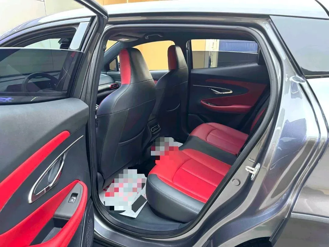 2020 ChangAn UNI-T 1.5T 180HP L4 7DCT,autocango,china used car exporter,china ev exporter,chinese used car exporter,chinese used ev exporter