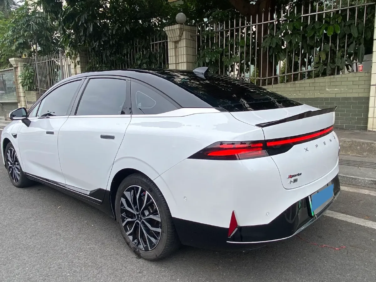 2022 Xpeng P5 BEV 55.9KWH,autocango,china used car exporter,china ev exporter,chinese used car exporter,chinese used ev exporter
