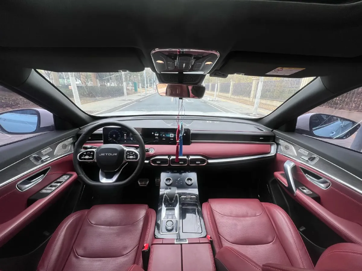 2021 Jetour X70 1.6T 197HP L4 7DCT,autocango,china used car exporter,china ev exporter,chinese used car exporter,chinese used ev exporter