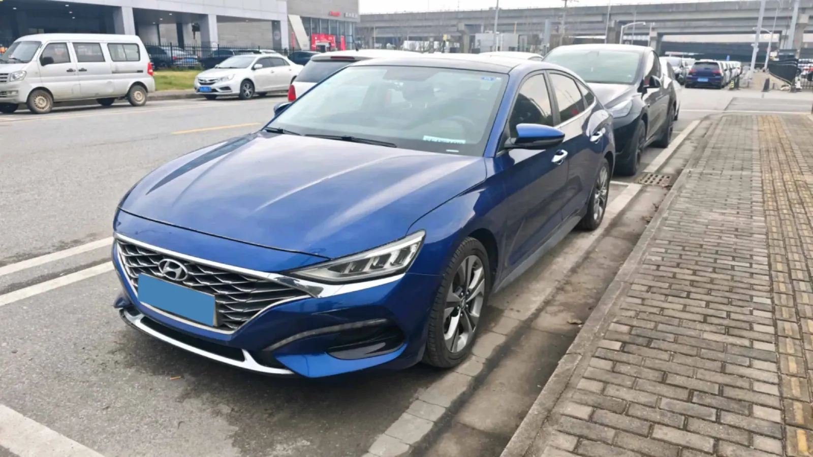 2019 Hyundai La Festa 1.6T 204HP L4 7DCT,autocango,china used car exporter,china ev exporter,chinese used car exporter,chinese used ev exporter