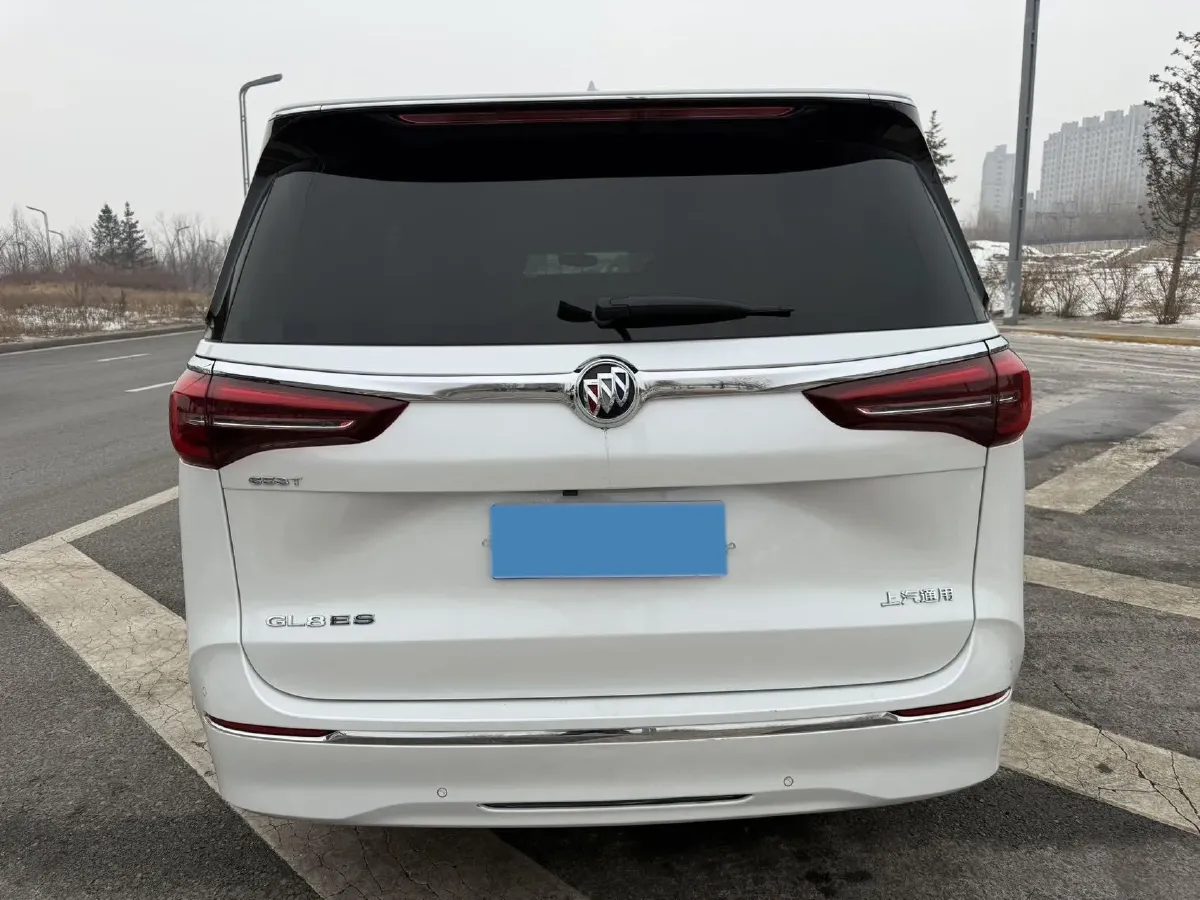 2021 Buick GL8 2.0T 237HP L4 9AT,autocango,china used car exporter,china ev exporter,chinese used car exporter,chinese used ev exporter