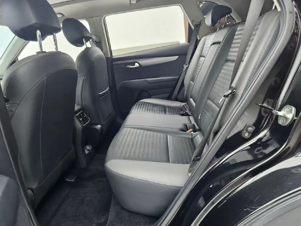 2018 Kia Sportage R 2.0L 160HP L4 6AT,autocango,china used car exporter,china ev exporter,chinese used car exporter,chinese used ev exporter