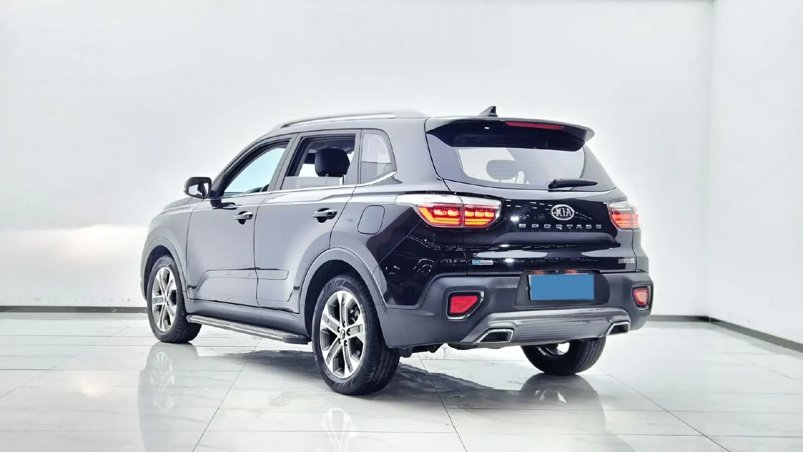2018 Kia Sportage R 2.0L 160HP L4 6AT,autocango,china used car exporter,china ev exporter,chinese used car exporter,chinese used ev exporter