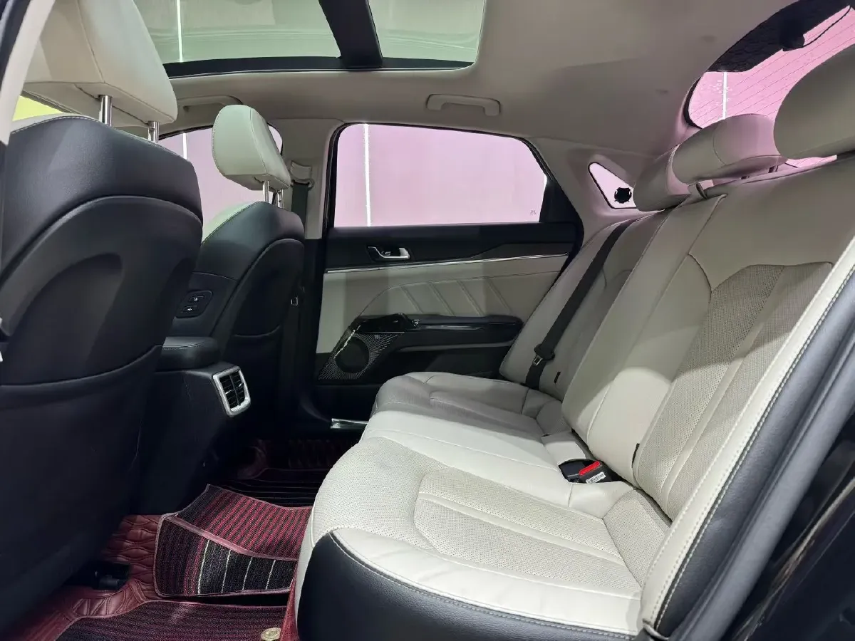 2020 Kia K5 2.0T 240HP L4 8AT,autocango,china used car exporter,china ev exporter,chinese used car exporter,chinese used ev exporter