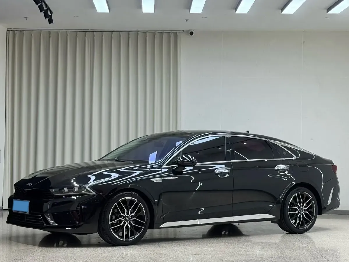 2020 Kia K5 2.0T 240HP L4 8AT,autocango,china used car exporter,china ev exporter,chinese used car exporter,chinese used ev exporter