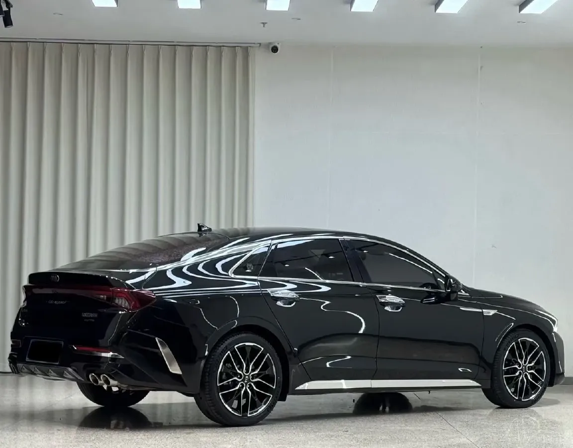 2020 Kia K5 2.0T 240HP L4 8AT,autocango,china used car exporter,china ev exporter,chinese used car exporter,chinese used ev exporter