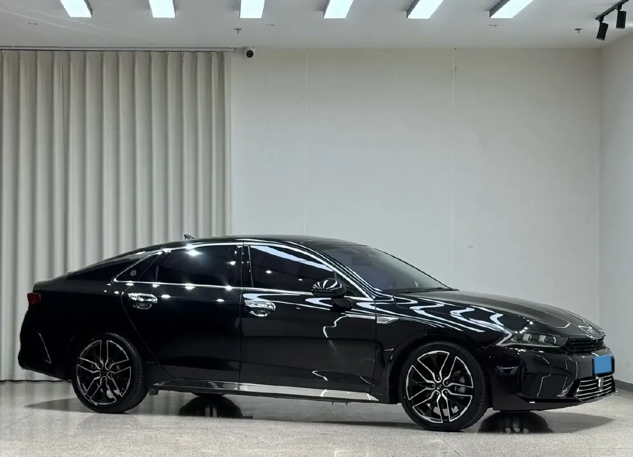 2020 Kia K5 2.0T 240HP L4 8AT,autocango,china used car exporter,china ev exporter,chinese used car exporter,chinese used ev exporter