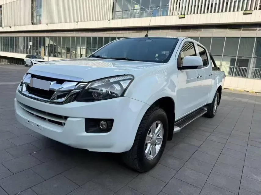 2018 BAW Warrior 2.0T 190HP L4 6MT,autocango,china used car exporter,china ev exporter,chinese used car exporter,chinese used ev exporter