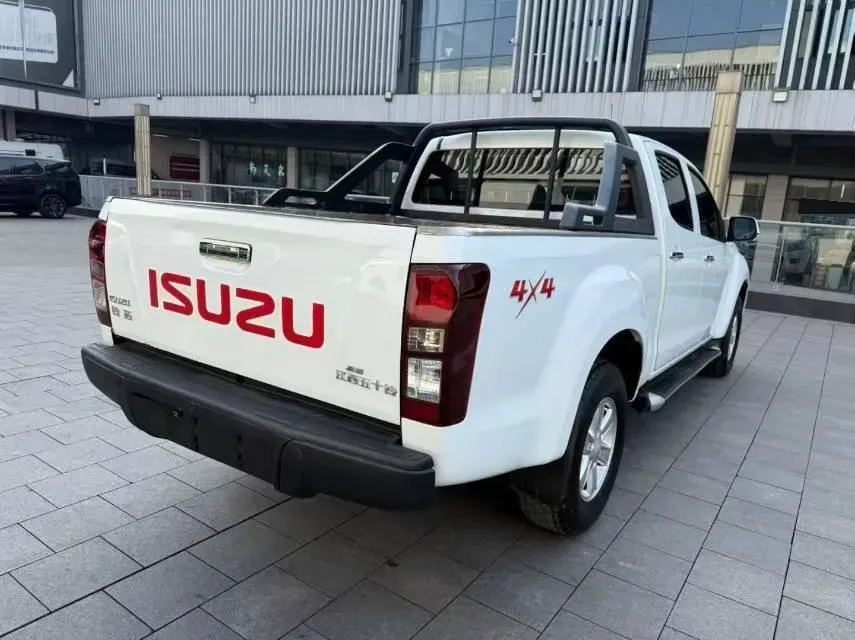 2018 BAW Warrior 2.0T 190HP L4 6MT,autocango,china used car exporter,china ev exporter,chinese used car exporter,chinese used ev exporter