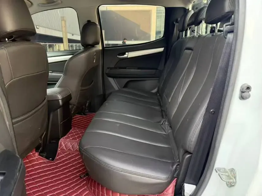 2018 BAW Warrior 2.0T 190HP L4 6MT,autocango,china used car exporter,china ev exporter,chinese used car exporter,chinese used ev exporter