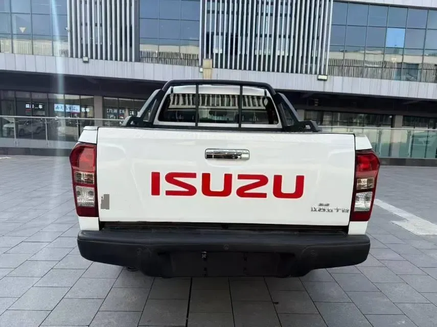 2018 BAW Warrior 2.0T 190HP L4 6MT,autocango,china used car exporter,china ev exporter,chinese used car exporter,chinese used ev exporter